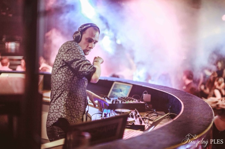 DJ SCHAFFF