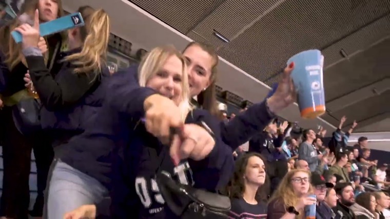 Fanoušci Ostravské univerzity, derby 2023